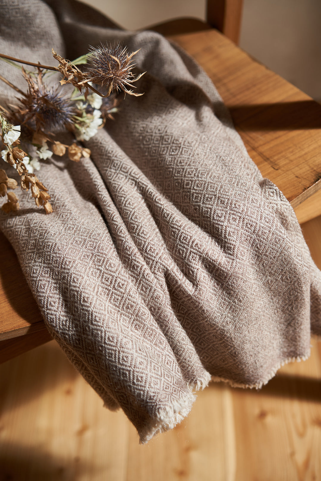 Kaschmirdecke ~ DIAMOND BROWN, Wolldecke aus Kaschmir, Cashmere blanket, Große Überwurfdecke, Weich, leicht und dünn