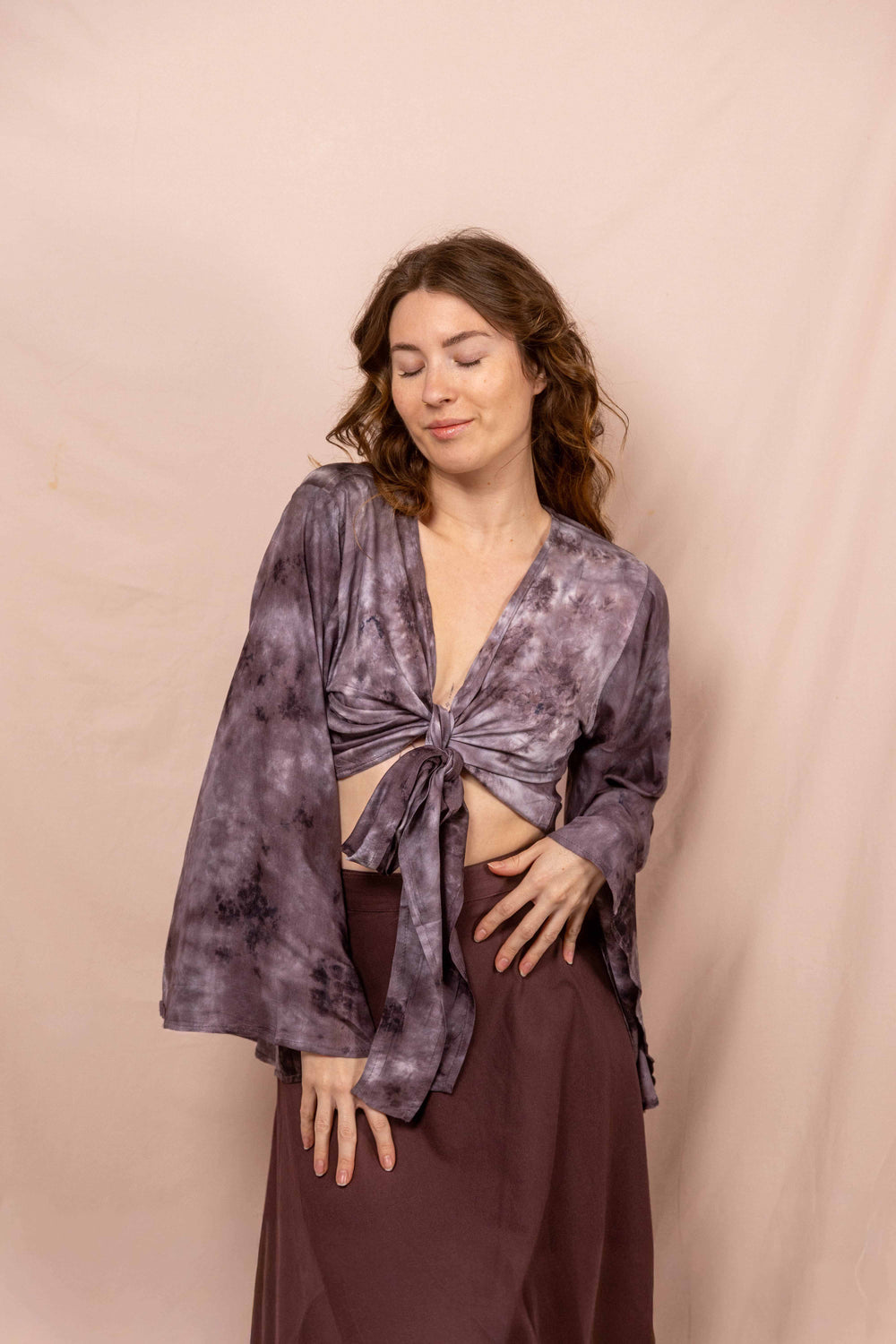 lässige Wickelbluse, Vintage Wickeltop, Top, Bluse in Batik Lila