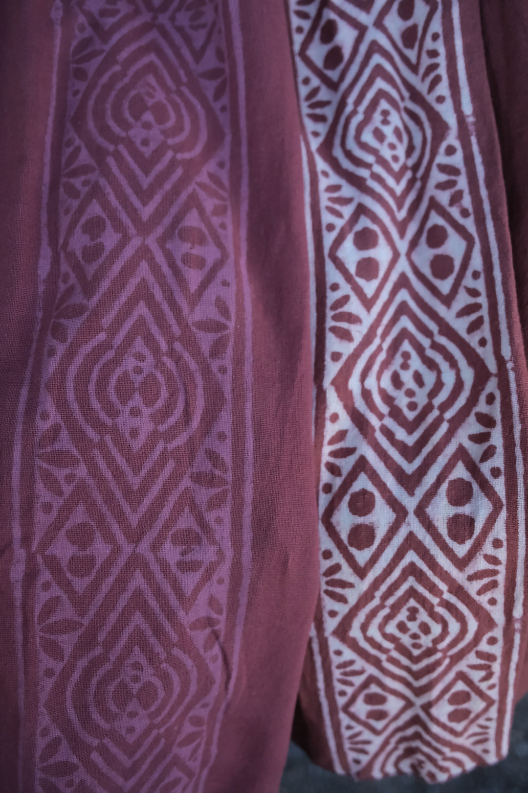 Maxi Hose ~ MALOU ROST LIGHT mit blassem Druck