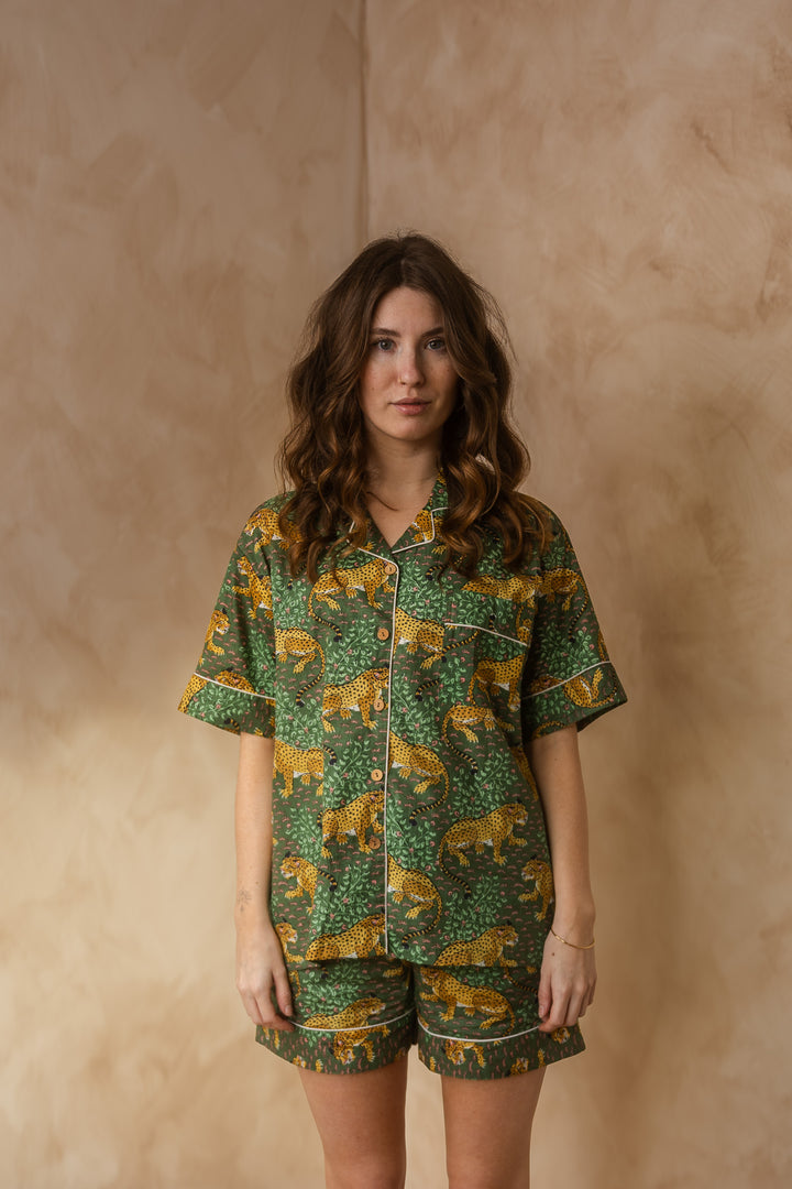 Stylisches Pyjama Set, Tiger Print Schlafanzug, Grün, Kurze Nachtwäsche, Unisex Pyjama aus Baumwolle, Trendige Muster 