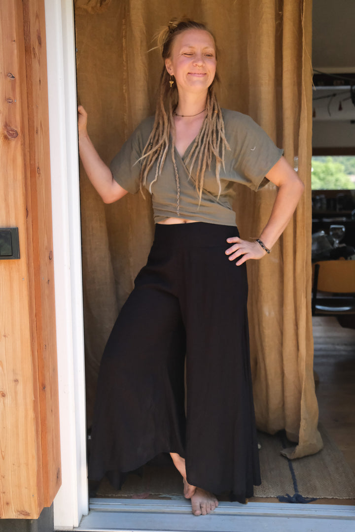 Butterfly Pants ~ Schwarz