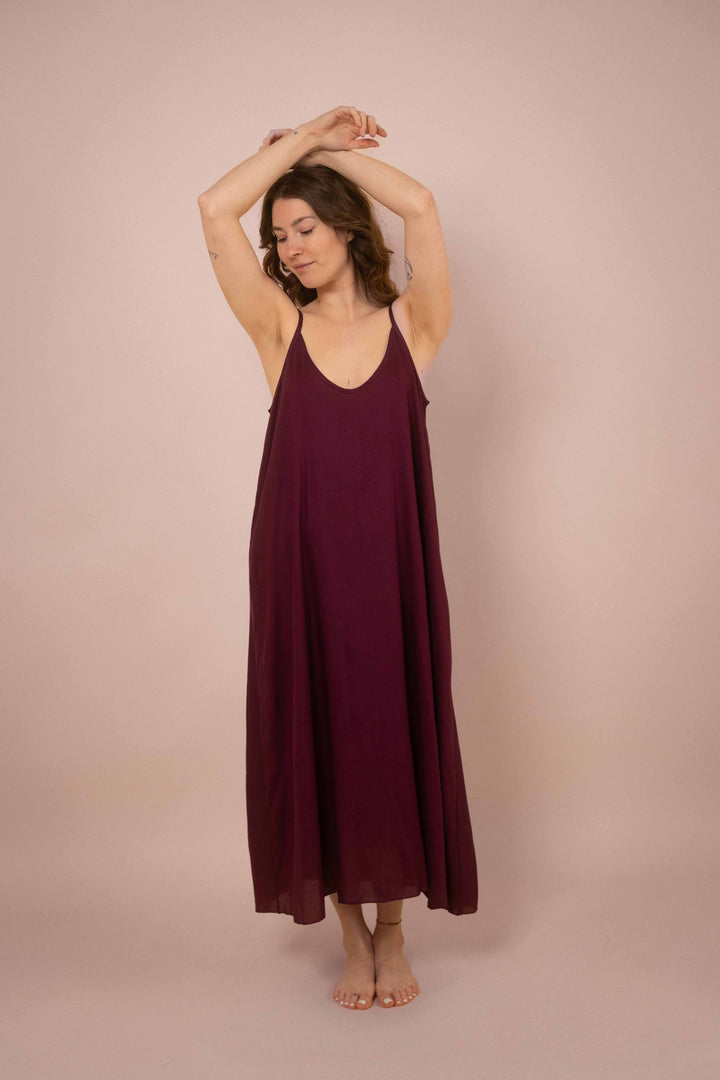 Luftiges Kleid ~ JIL Aubergine