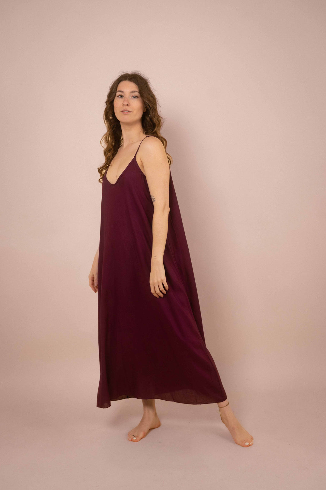Luftiges Kleid ~ JIL Aubergine