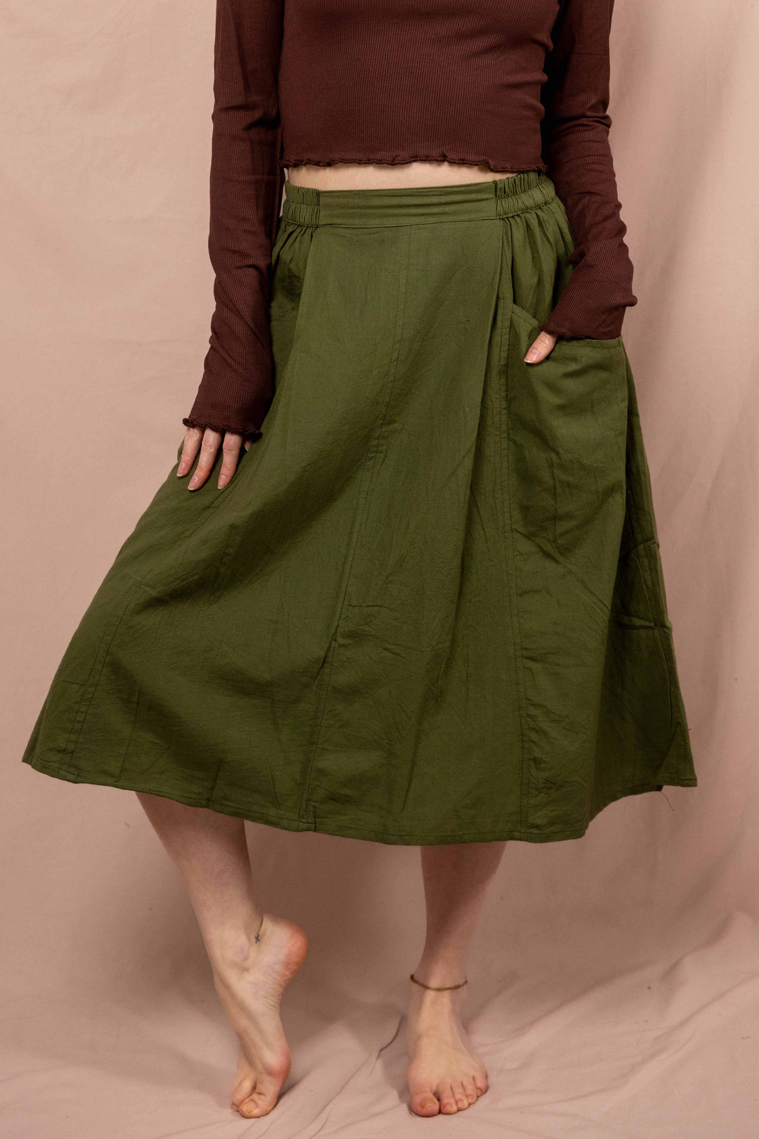 Sommerrock, Mittel Langer Frühlingsrock mit Knöpfen, Vintage Rock in Grün mit Taschen, 100% Baumwolle