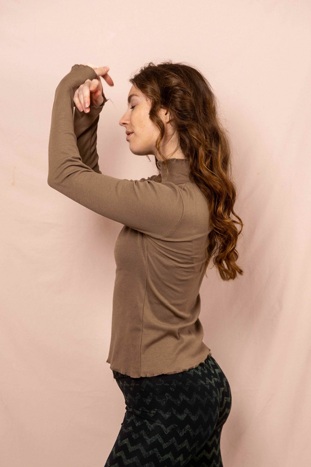 Wintertop, Taupe, Grau Braun, Stehkragen, Rollkragen, Wintersport, Feinrip Langsleeven, Langärmliges Shirt