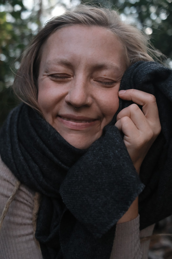 Schal aus 100% Yak-Wolle ~ ANNAPURNA | Anthrazit