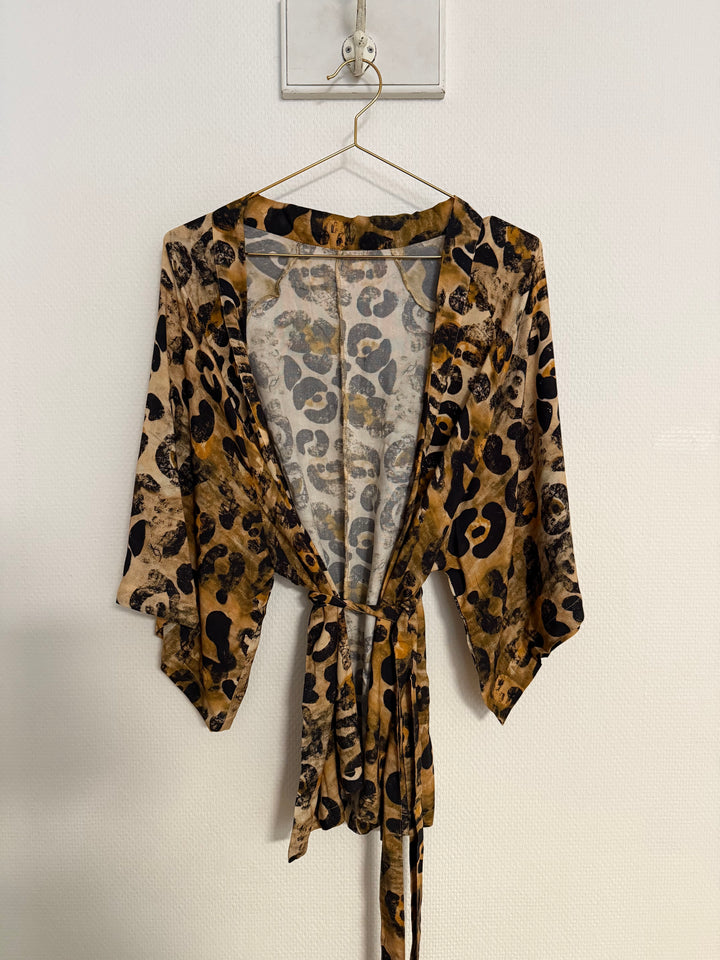Sample Sale 