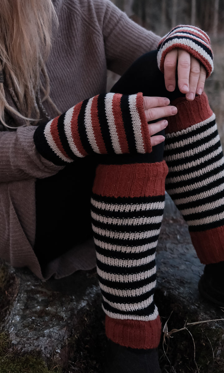 Gestreifte Beinstulpen Schwarz/Weiß