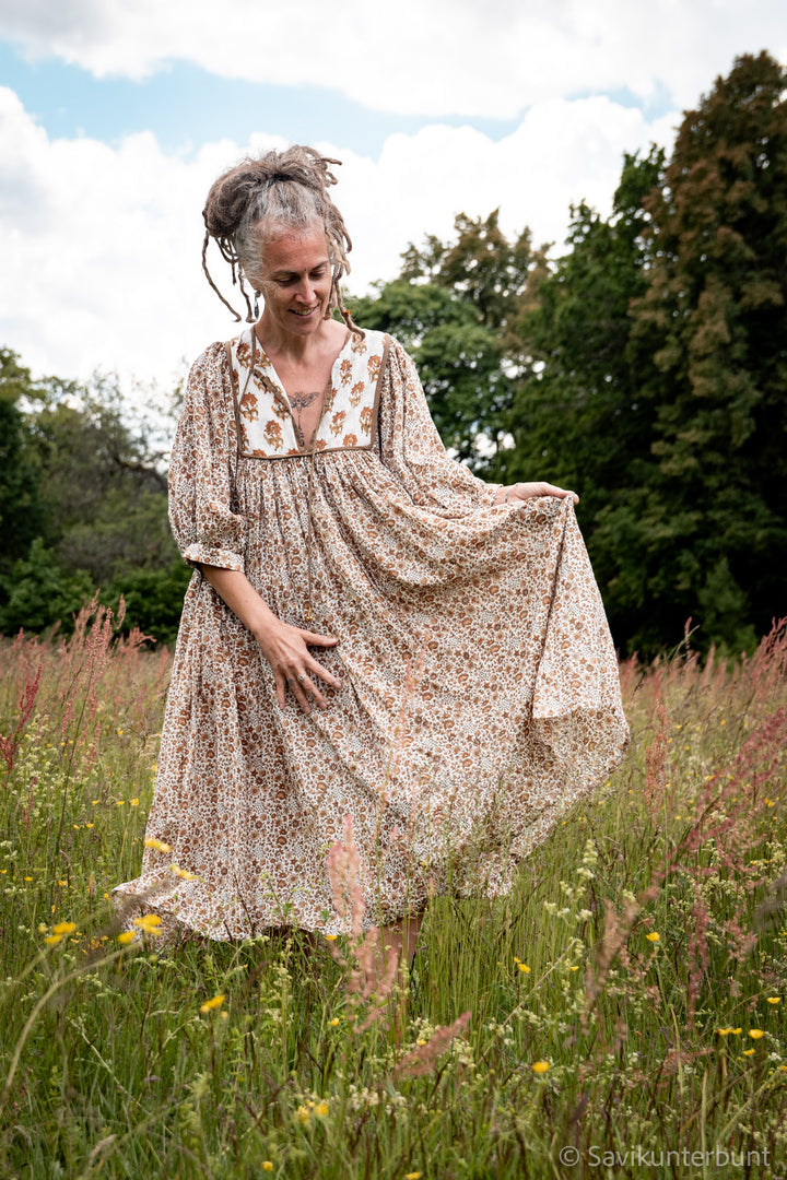VORBESTELLUNG: Hippie-Kleid ~ VIVI von savikunterbunt