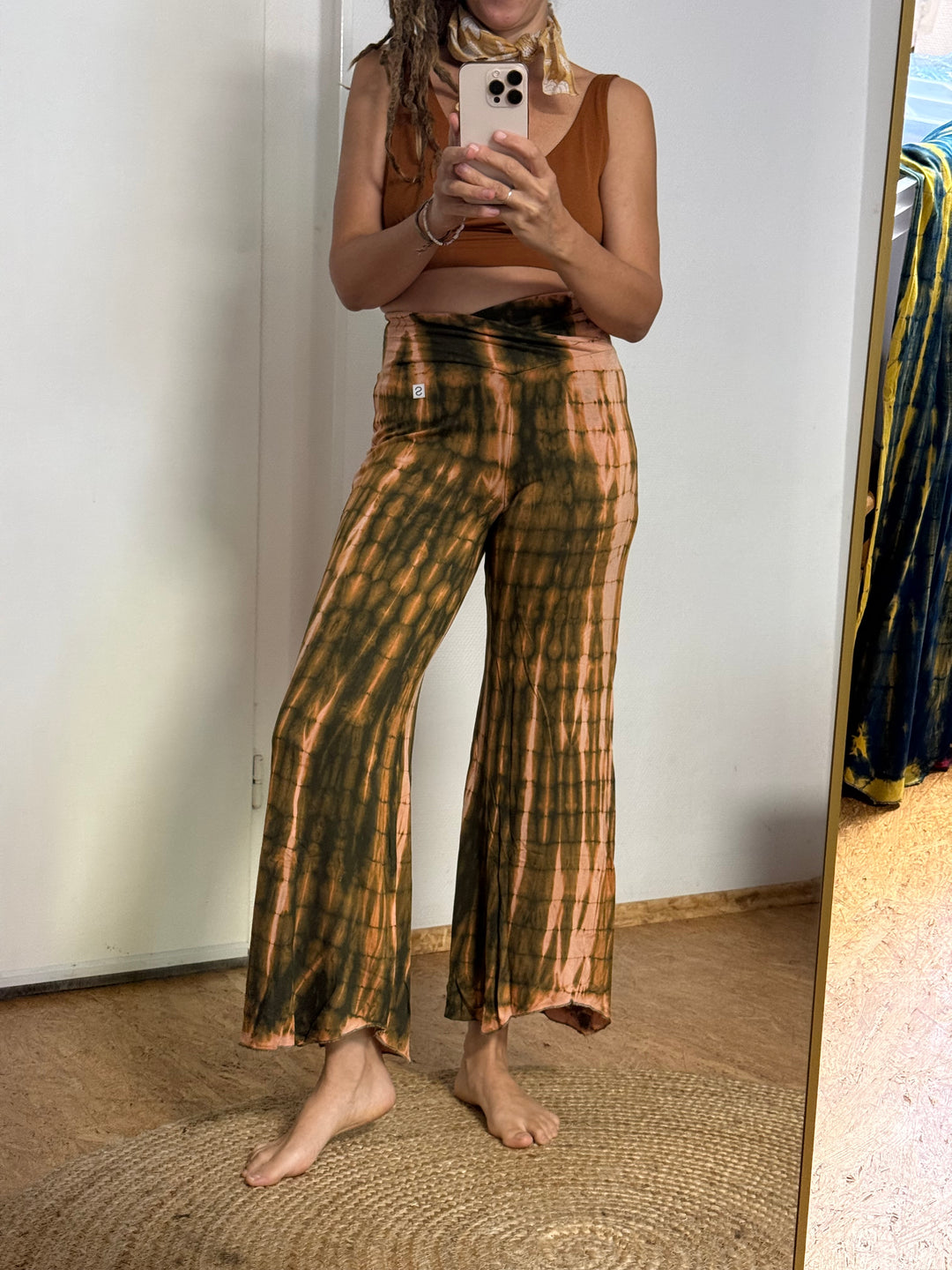 Sample Sale 