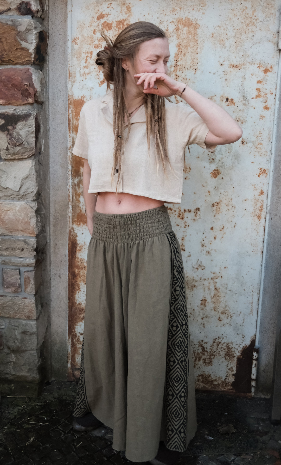 Maxi Hose ~ MALOU OLIVE