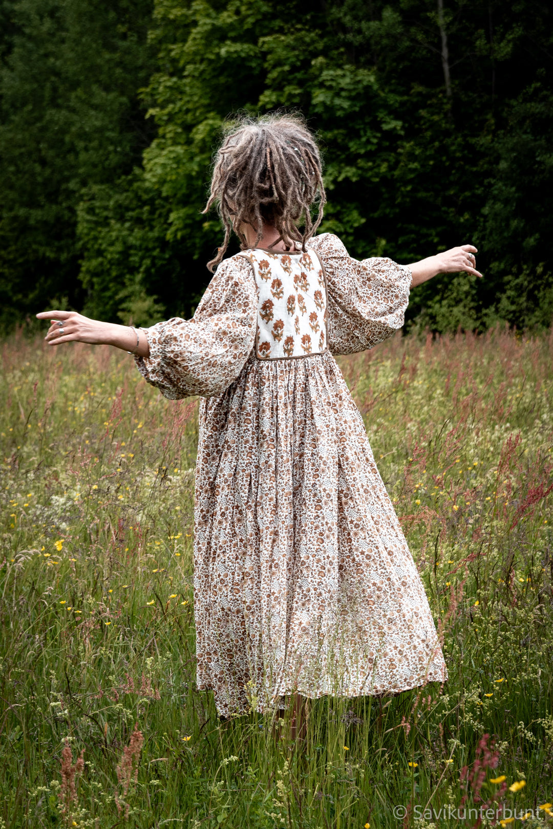 VORBESTELLUNG: Hippie-Kleid ~ VIVI von savikunterbunt