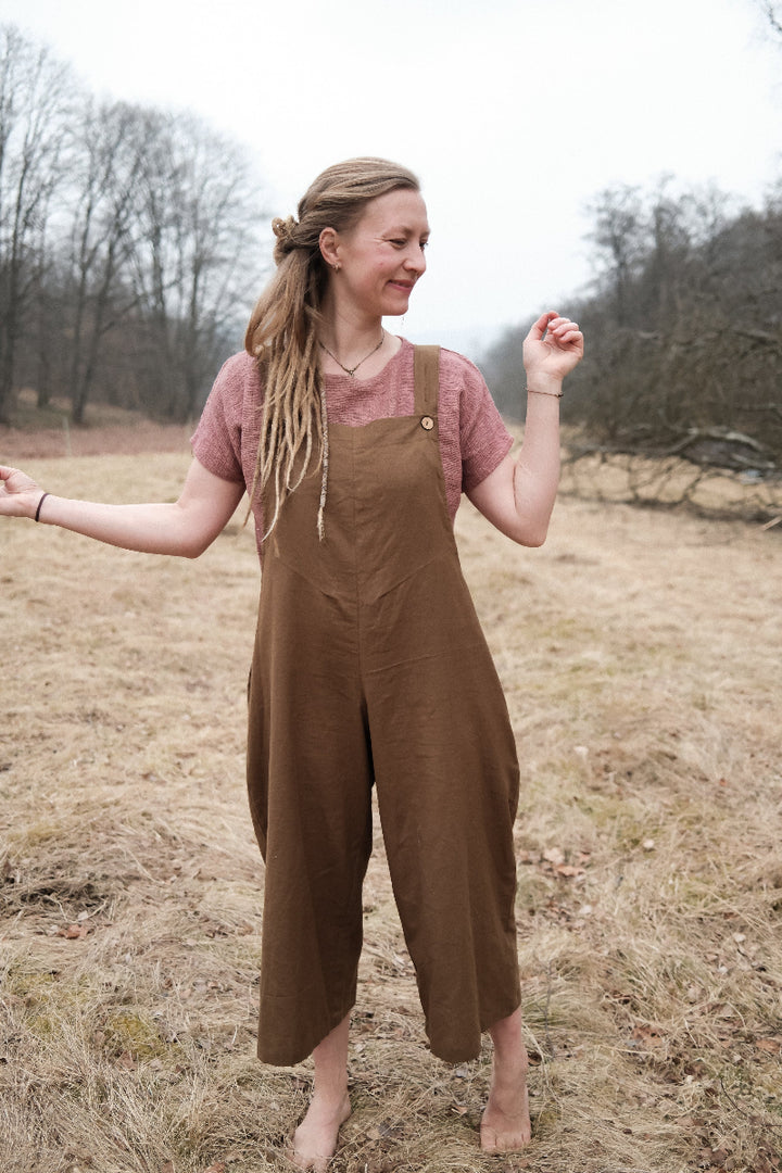 jumpsuit, Latzhose, Olivgrün, aus reiner Baumwolle