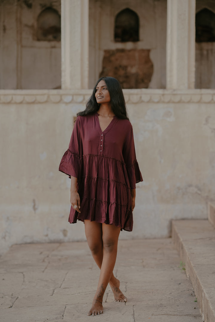Kurzes Kleid ~ VIOLA