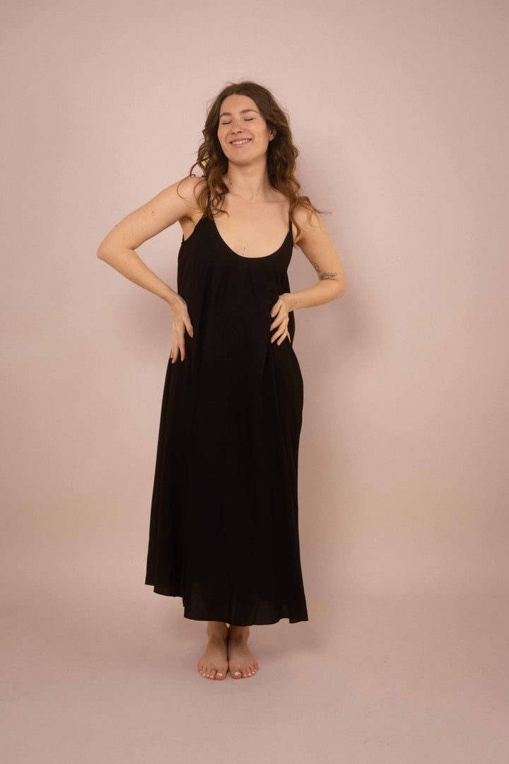 Luftiges Kleid ~ JIL schwarz