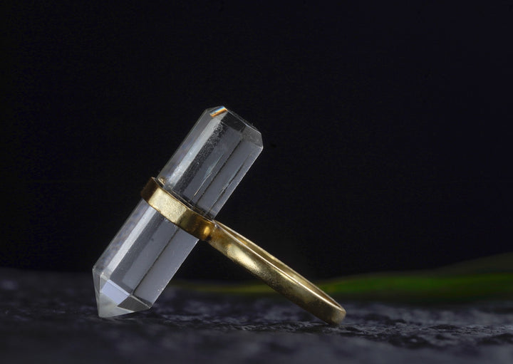 Ring ~ RAW CRYSTAL ~ mit Bergkristall