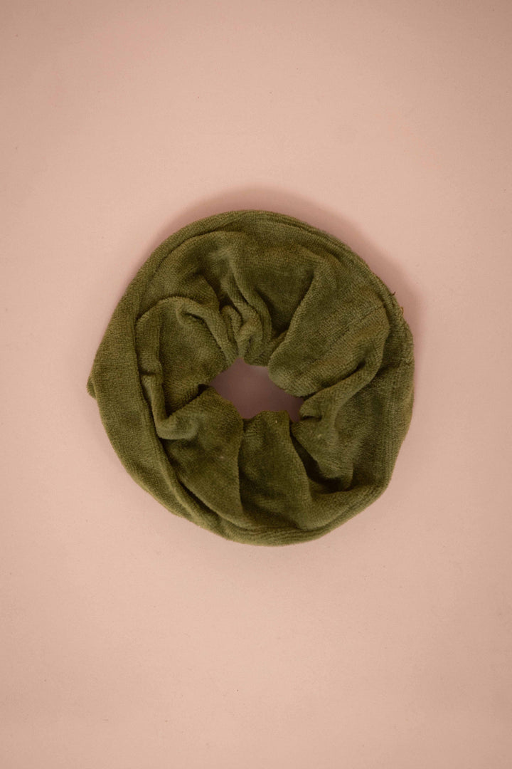 Upcycling Samt-Scrunchie