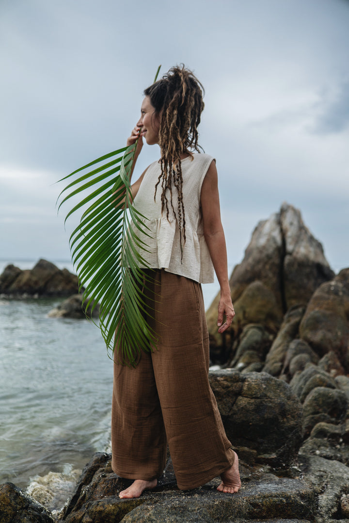 Oberteil in beige Weiß, Top undyed, Ärmelloses Shirt, Luftig und Leicht