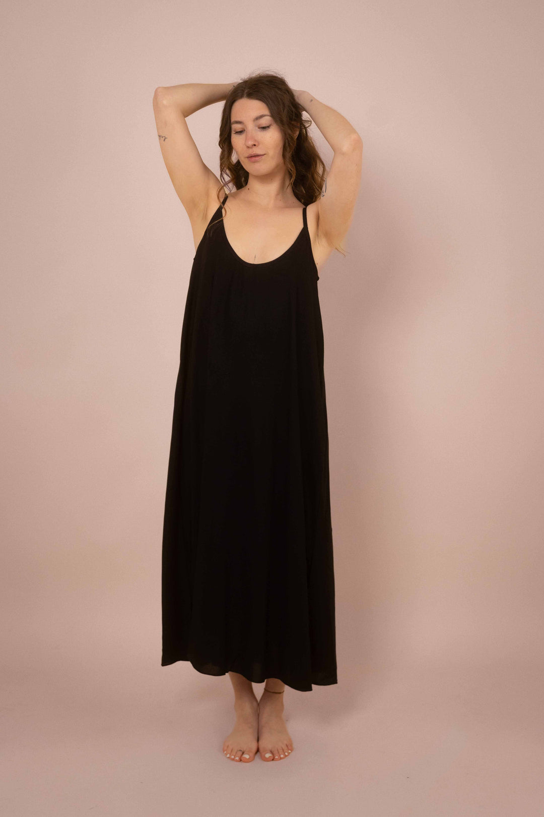 Luftiges Kleid ~ JIL schwarz