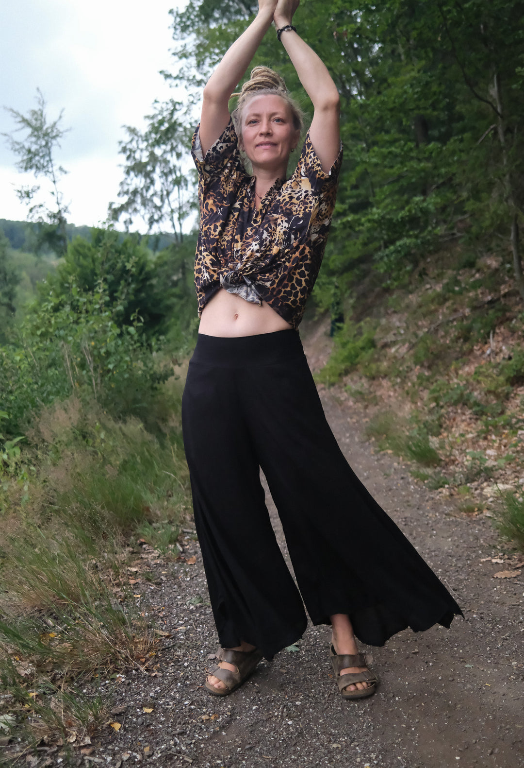 Butterfly Pants ~ Schwarz