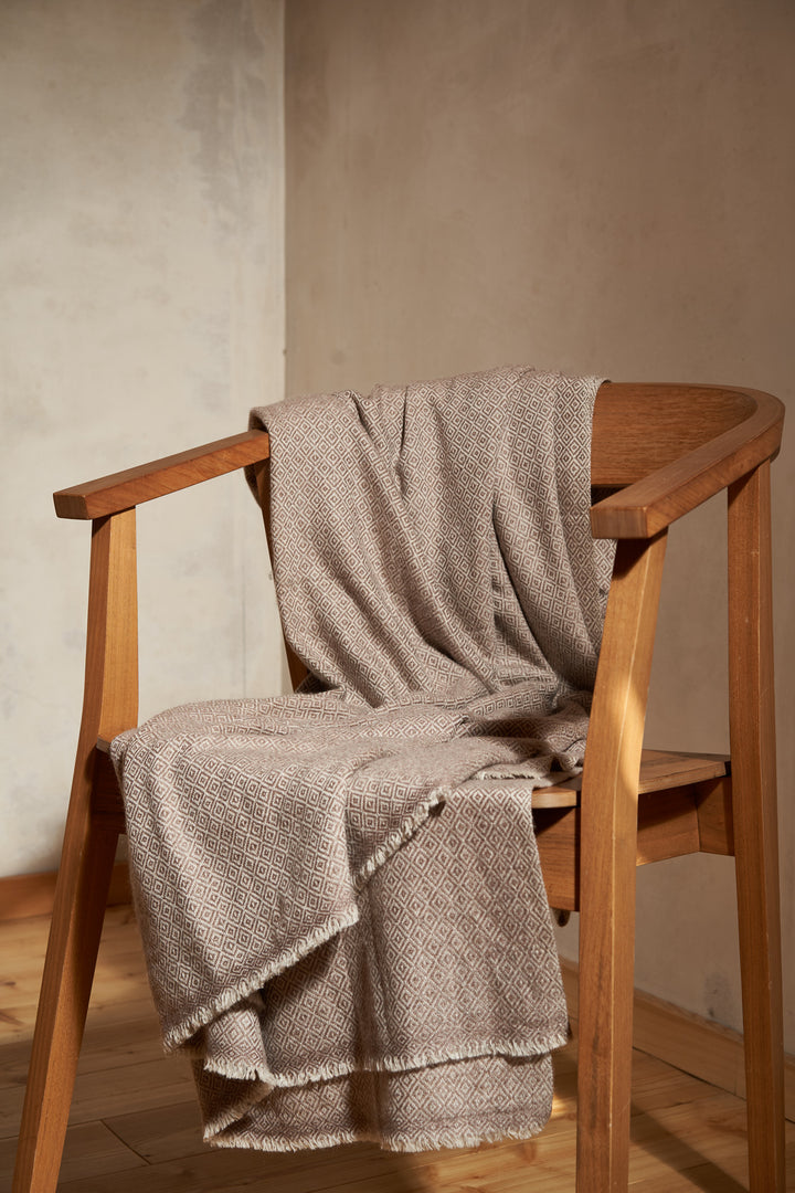 Decke aus 100% Kaschmir ~ DIAMOND BROWN