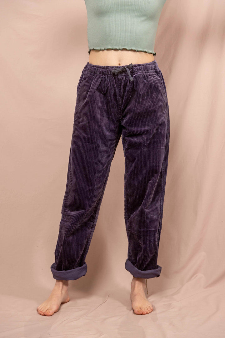 Lila Cord Hose, lässige Cordhose, Purple Hose aus 100% Baumwolle, Baumwollhose cord, Taschen
