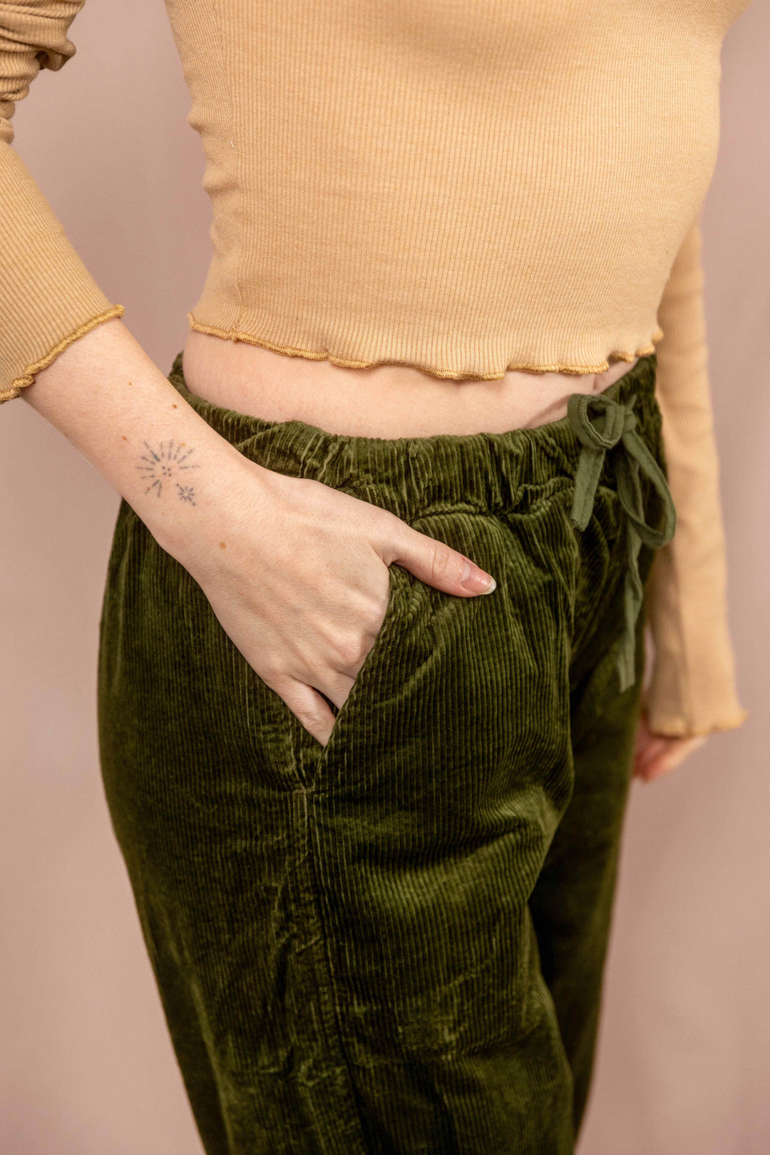 lockere cord hose, Urlaub, weite hose, relaxed hose, Grün, mit Tasche