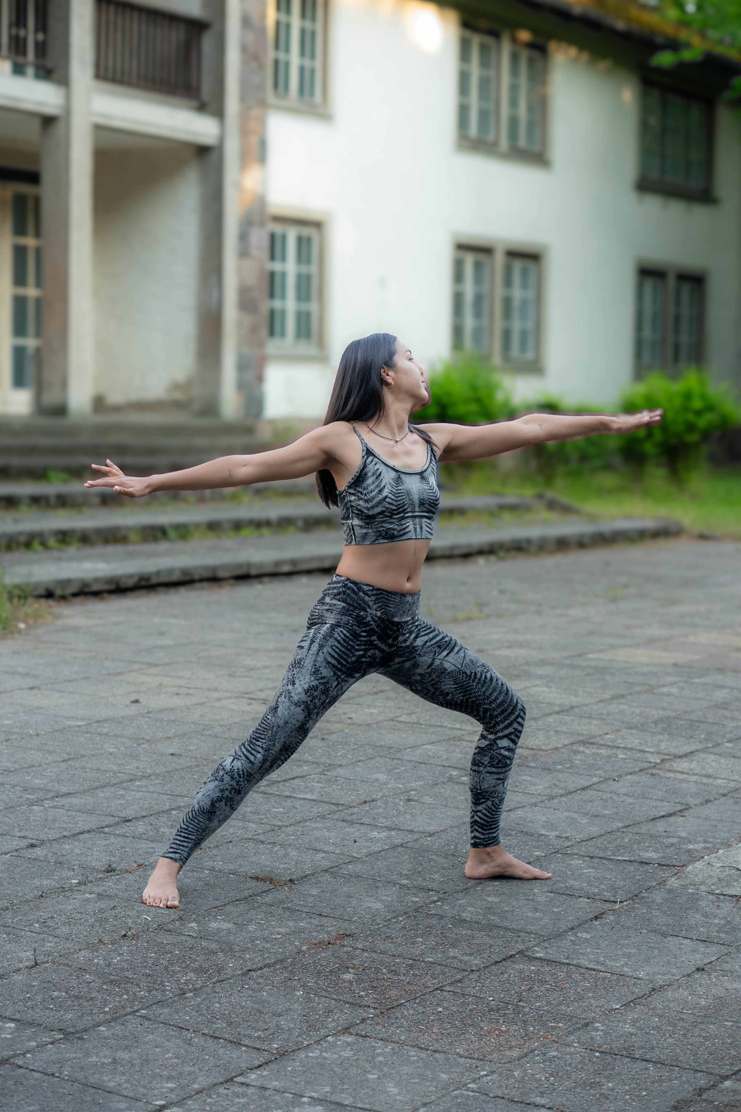 Yoga Top ~ Farn ~ Grau