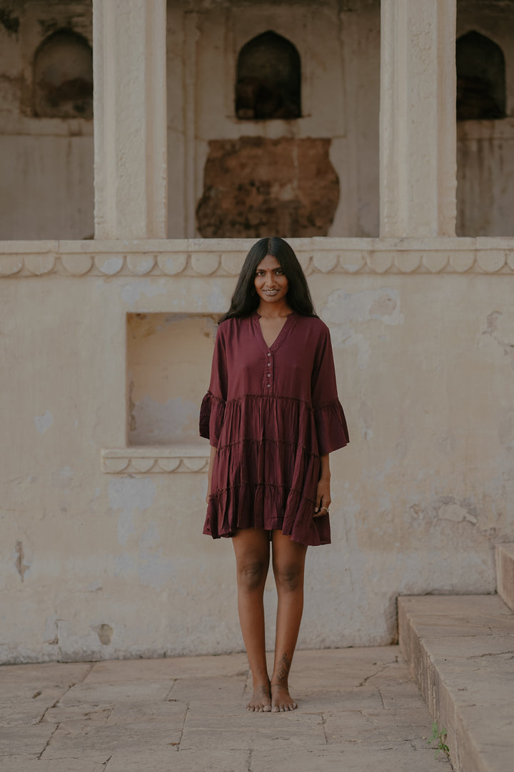 Kurzes Kleid ~ VIOLA