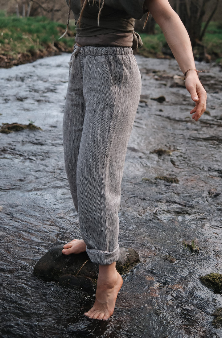 Bequeme Hose ~ LENNY FISCHGRAT grau