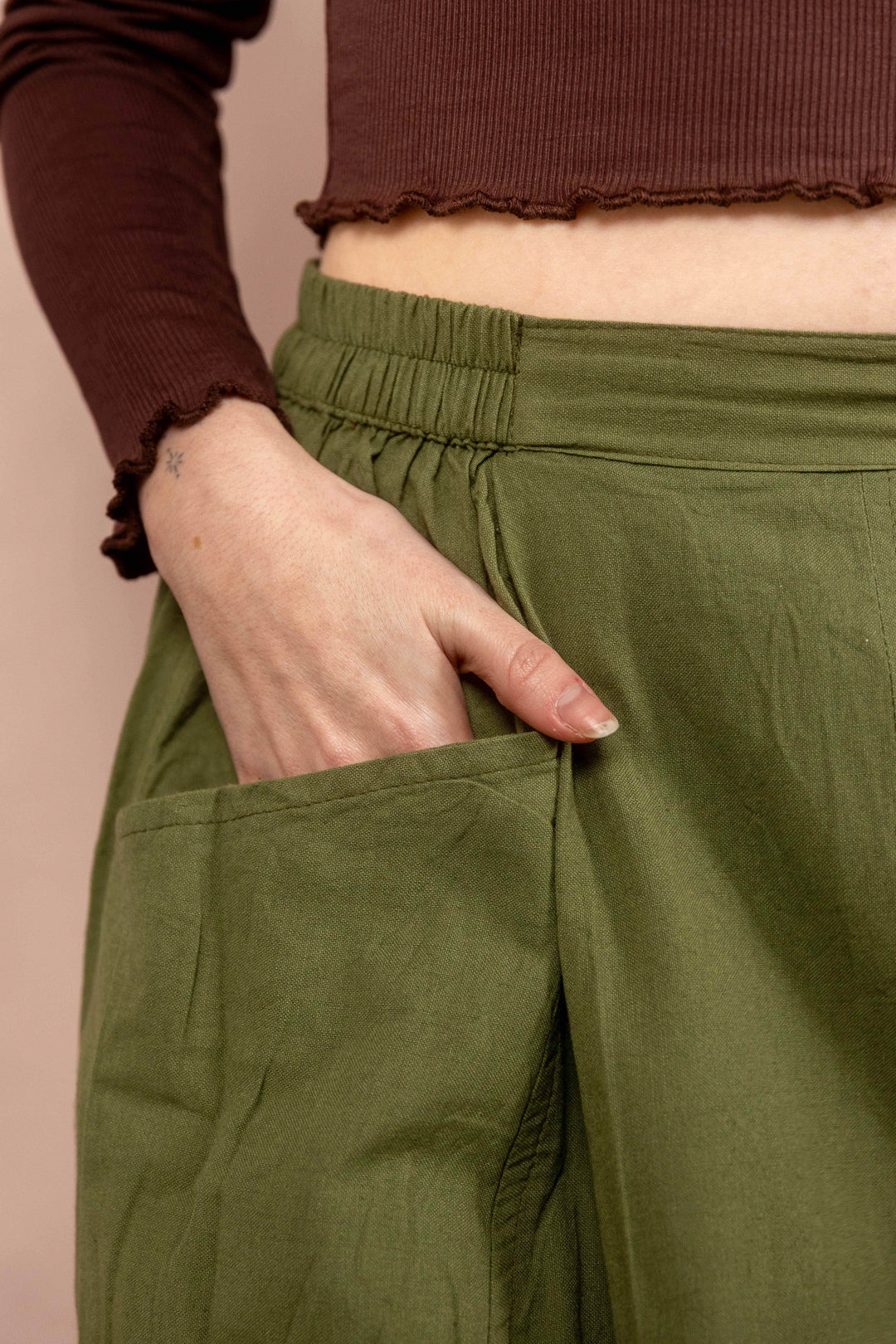 Sommerrock, Mittel Langer Frühlingsrock mit Knöpfen, Vintage Rock in Grün mit Taschen, 100% Baumwolle