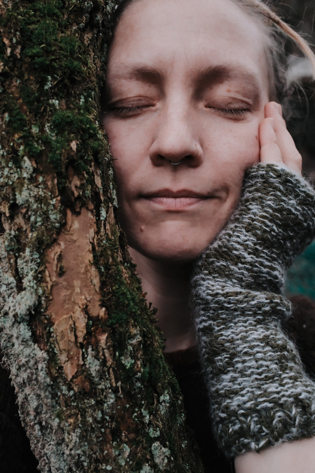 Gaunltets Feeded gauntlets made of wool – The Wild Folk
