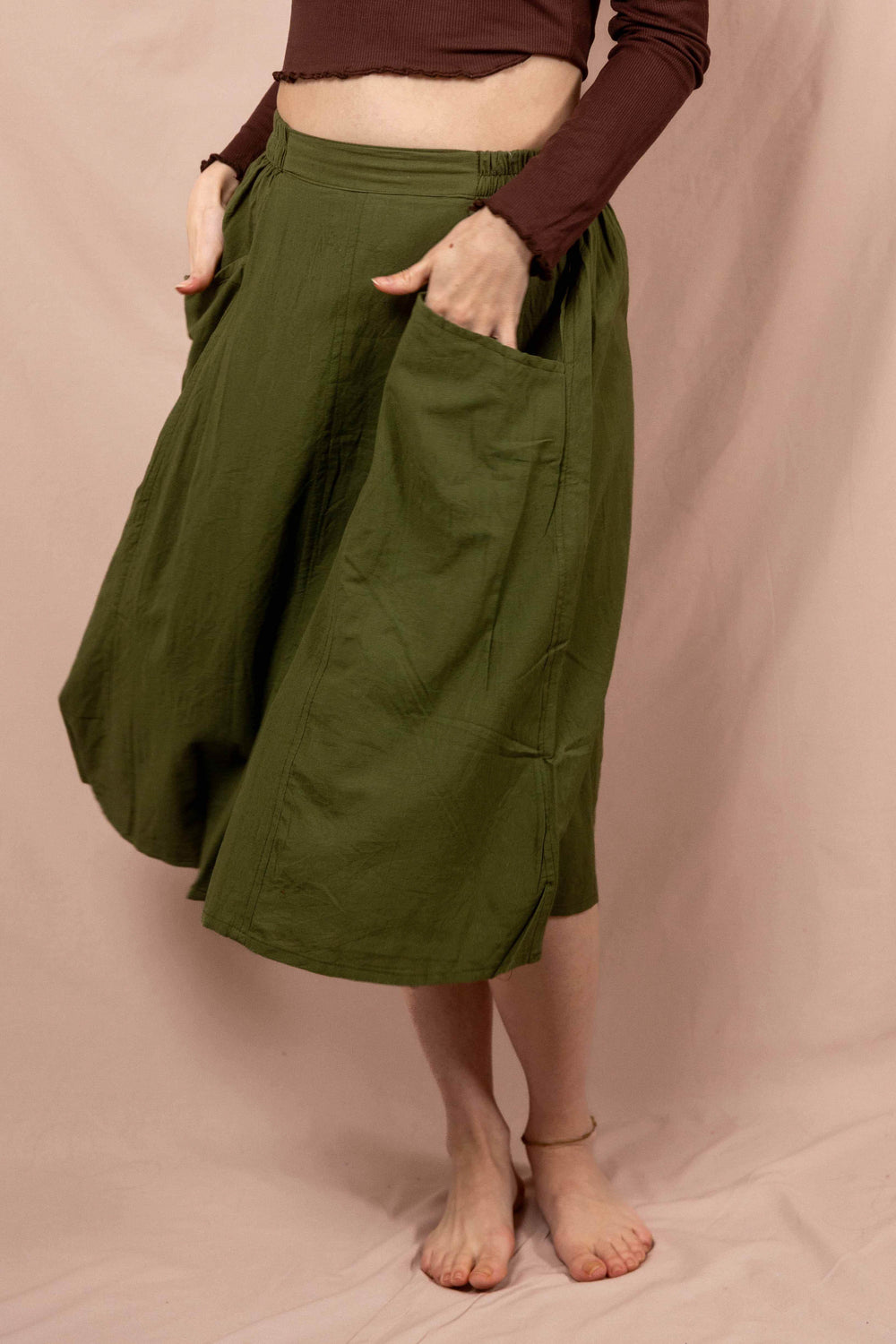 Sommerrock, Mittel Langer Frühlingsrock mit Knöpfen, Vintage Rock in Grün mit Taschen, 100% Baumwolle