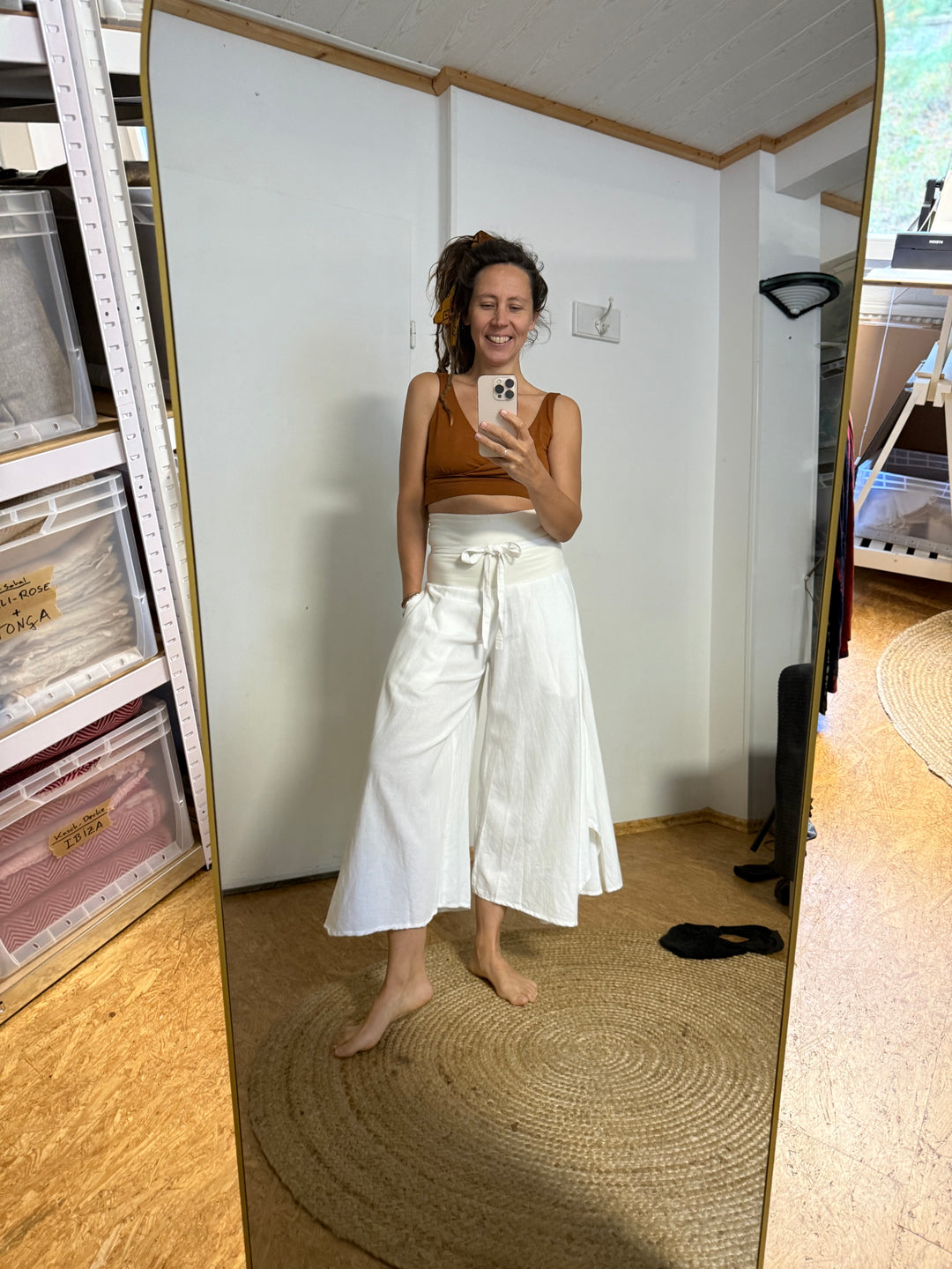 Sample Sale 