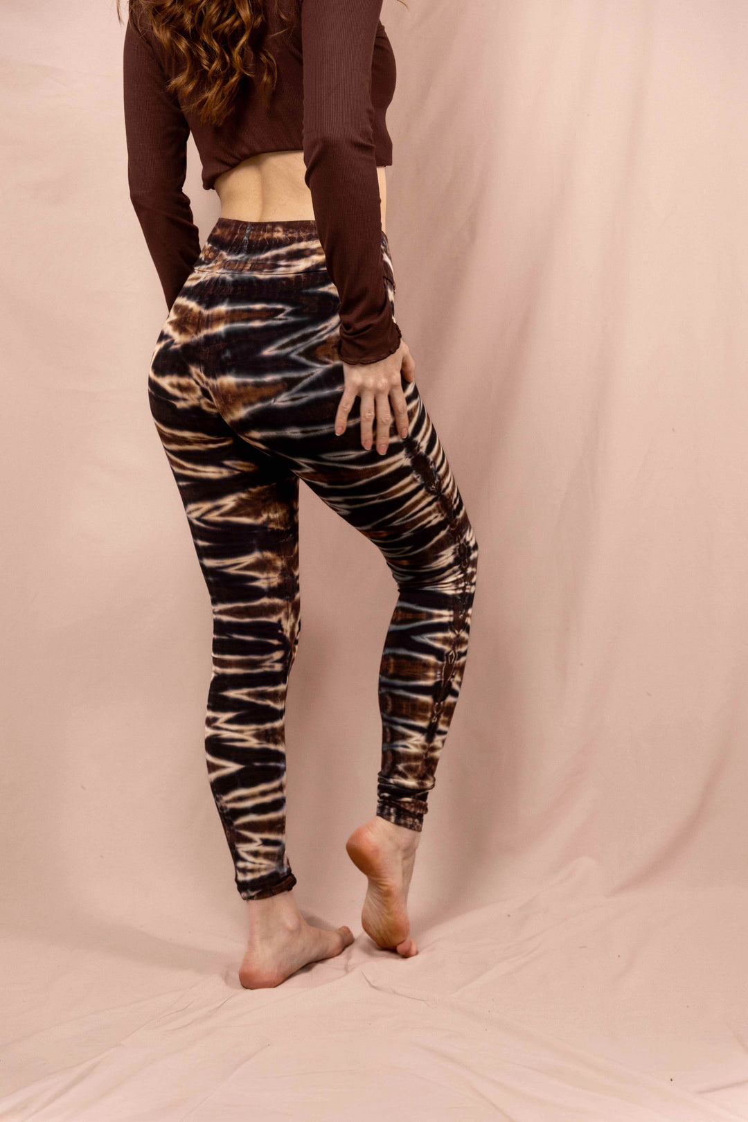 Leggins, Sportleggins, Farbig, Braun Orange Schwarz, Yogaleggins, yogafashion, Muster, Abstrakt