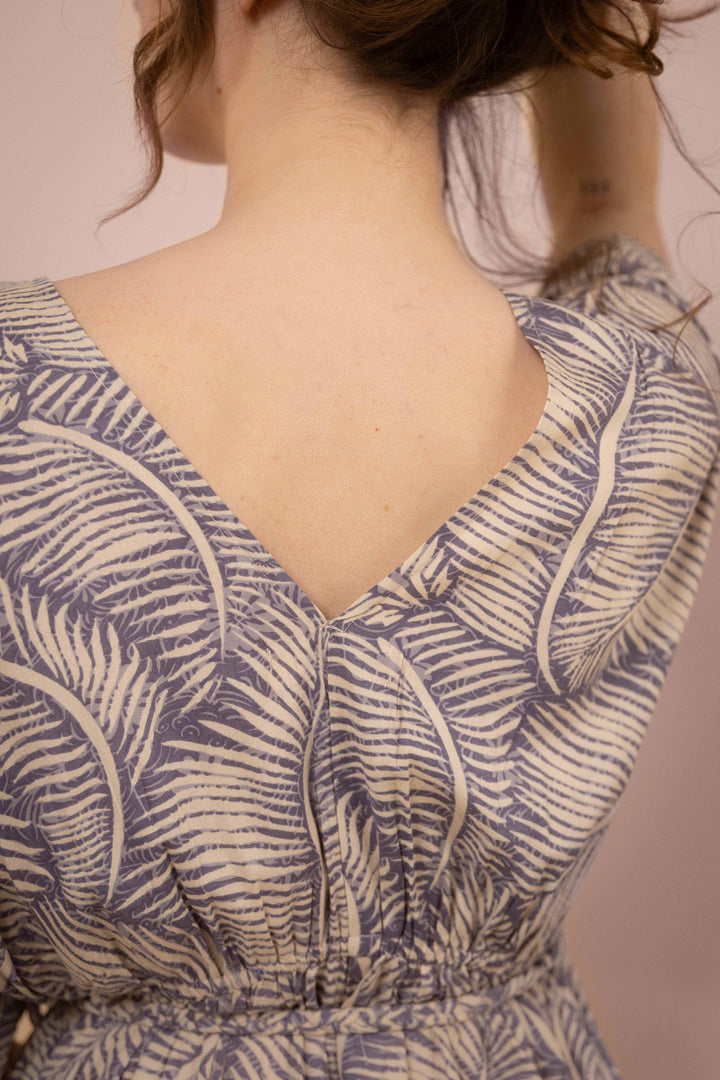Kleid ~ GAIA LEAVES