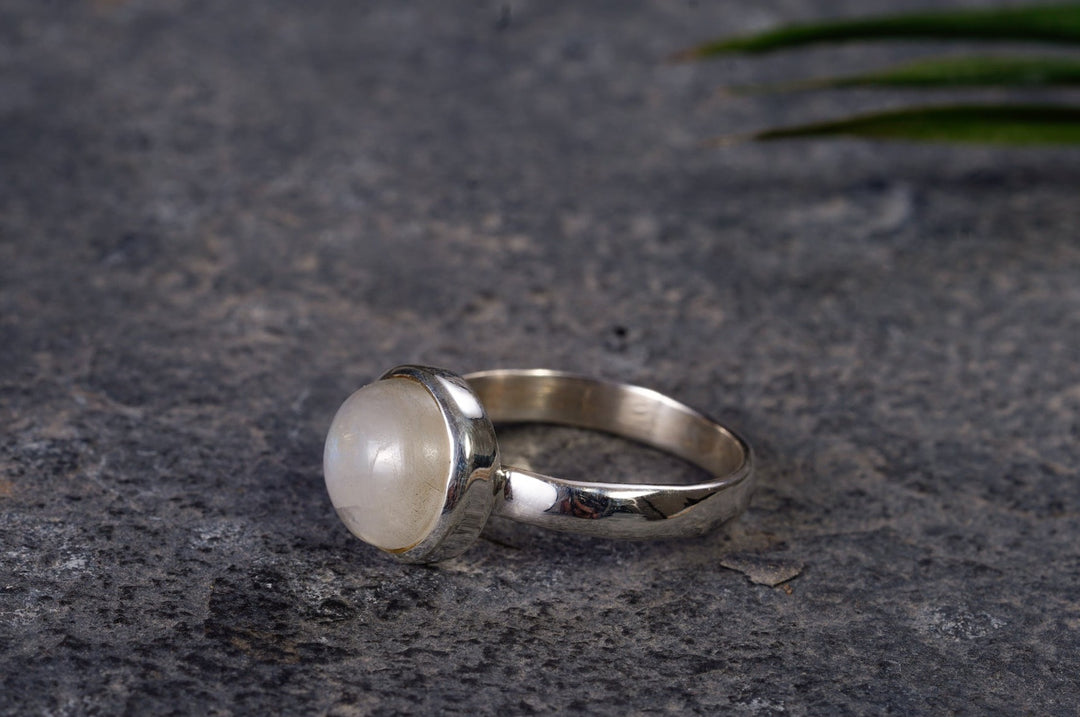 Ring ~ VOLLMOND ~ Sterling Silber ~ Mondstein ~ Edelstein Weiß ~ Stein der Weiblichkeit ~ Heilstein
