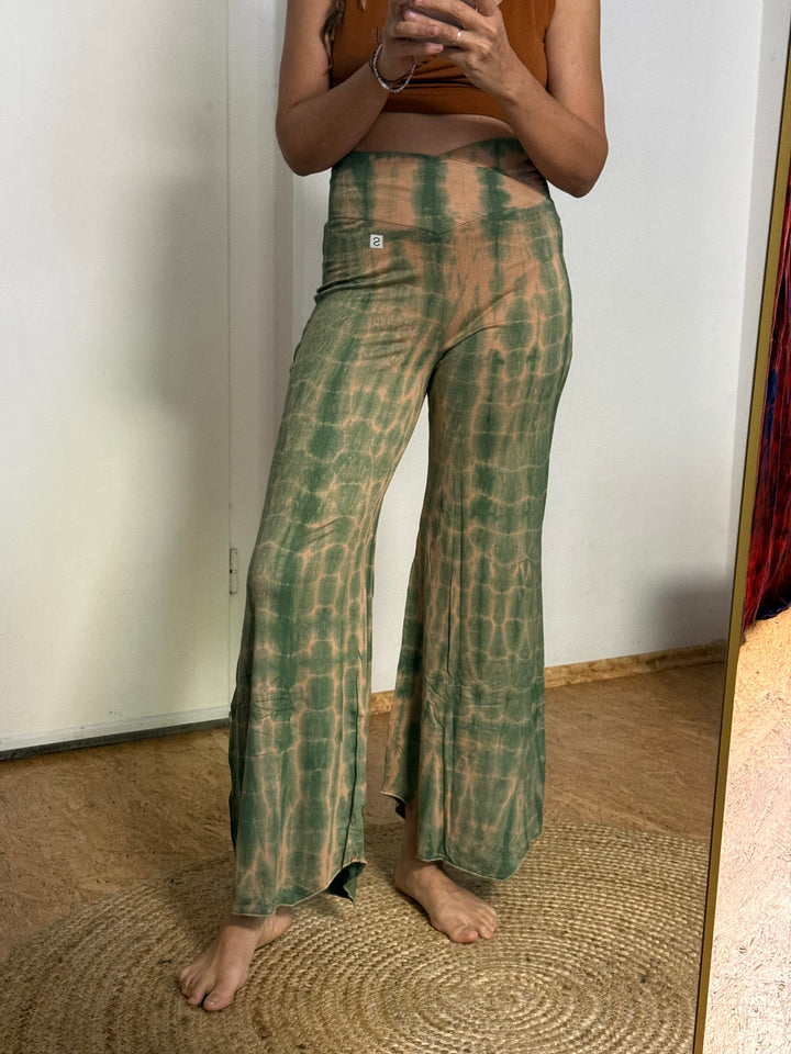 Sample Sale 