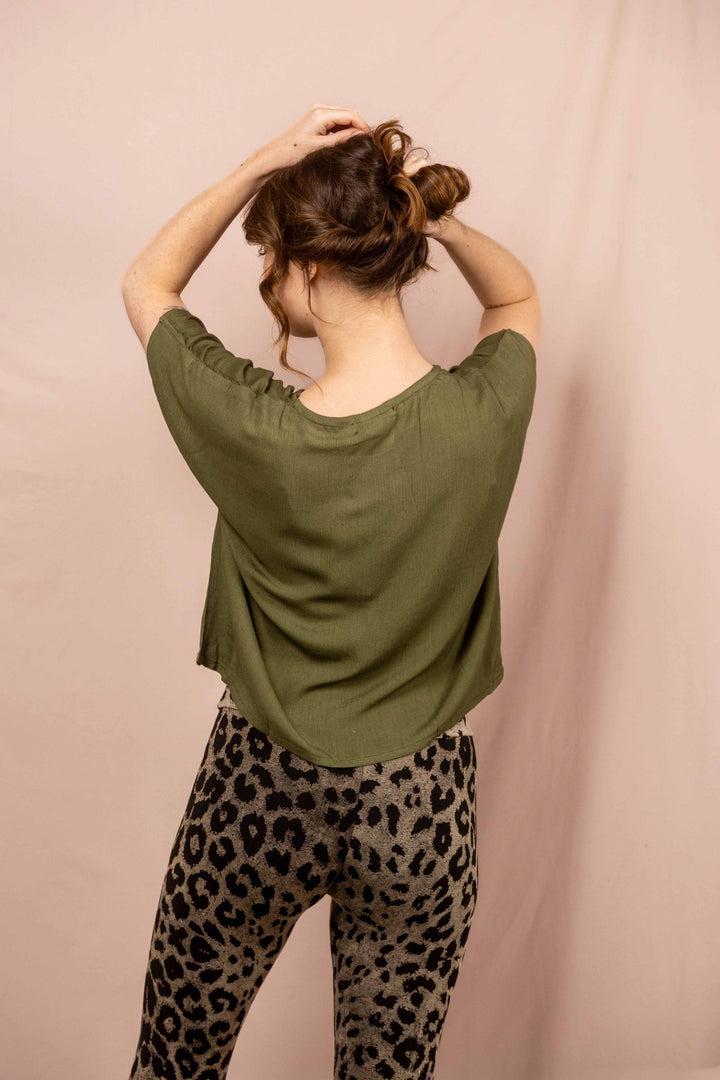 Luftiges Shirt in Grün, Vintage Oberteil, T-Shirt