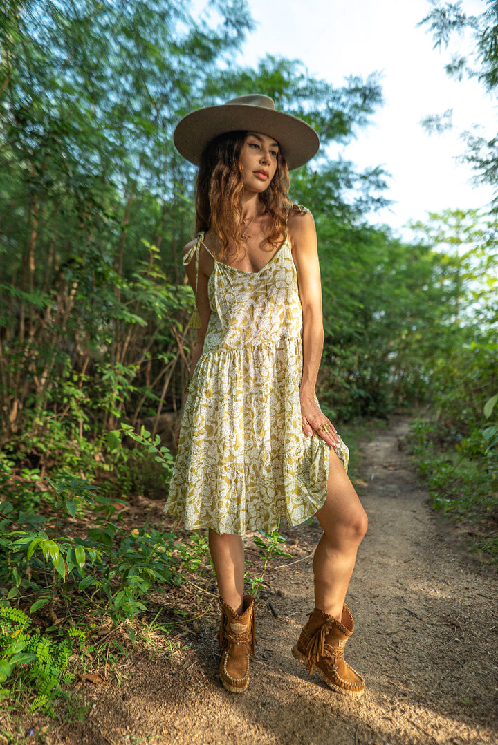 Helles Sommerkleid aus reiner Baumwolle. Blockprint Kleid.