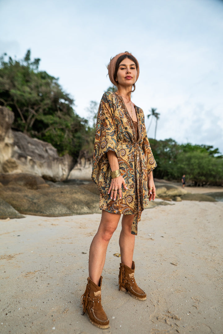 Vintage Kimono, Kurz, Abstrakte Muster, Strandkimono, Morgenmantel, Bademantel, Beach fashion.