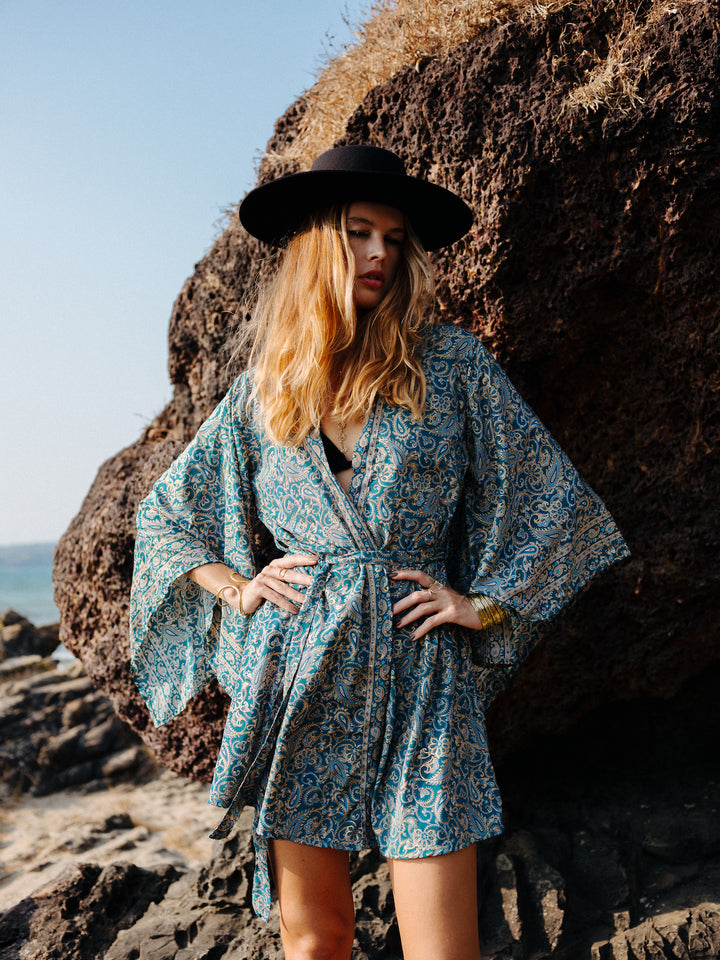 leichter Kimono, Kurz, japanische Ärmel,  Loungewear Kimono, Abendrobe, Strandkimono, Strandmode, Bademantel, Morgenmantel, beachmode Kimono, Strandbekleidung, Urlaubsbekleidung, Saunabekleidung