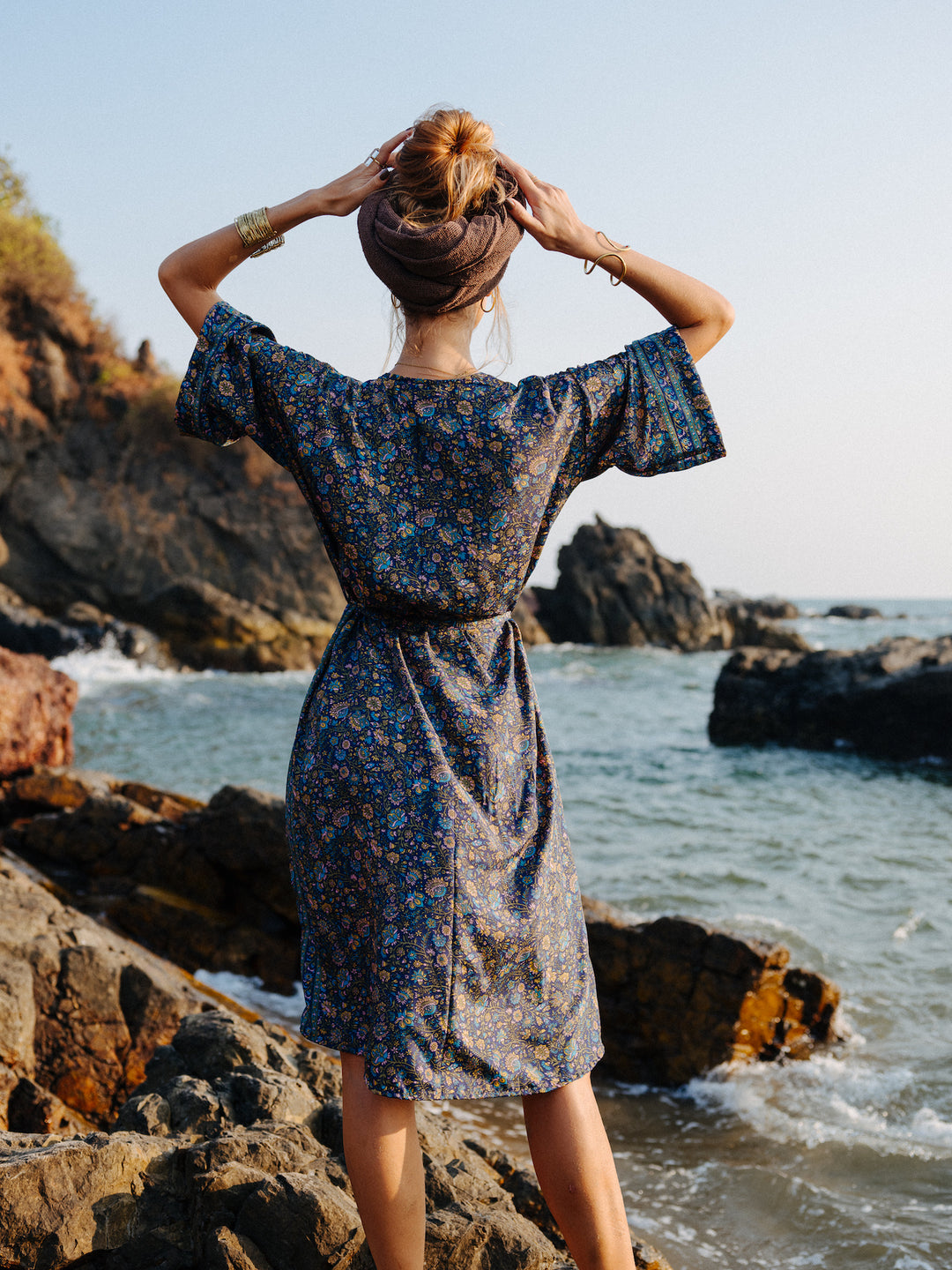 langer Kimono, Loungewear, Abendrobe, sexy Morgenmantel, Saunabekleidung, leichter Bademantel. Dunkel, Schwarz, Blau. 