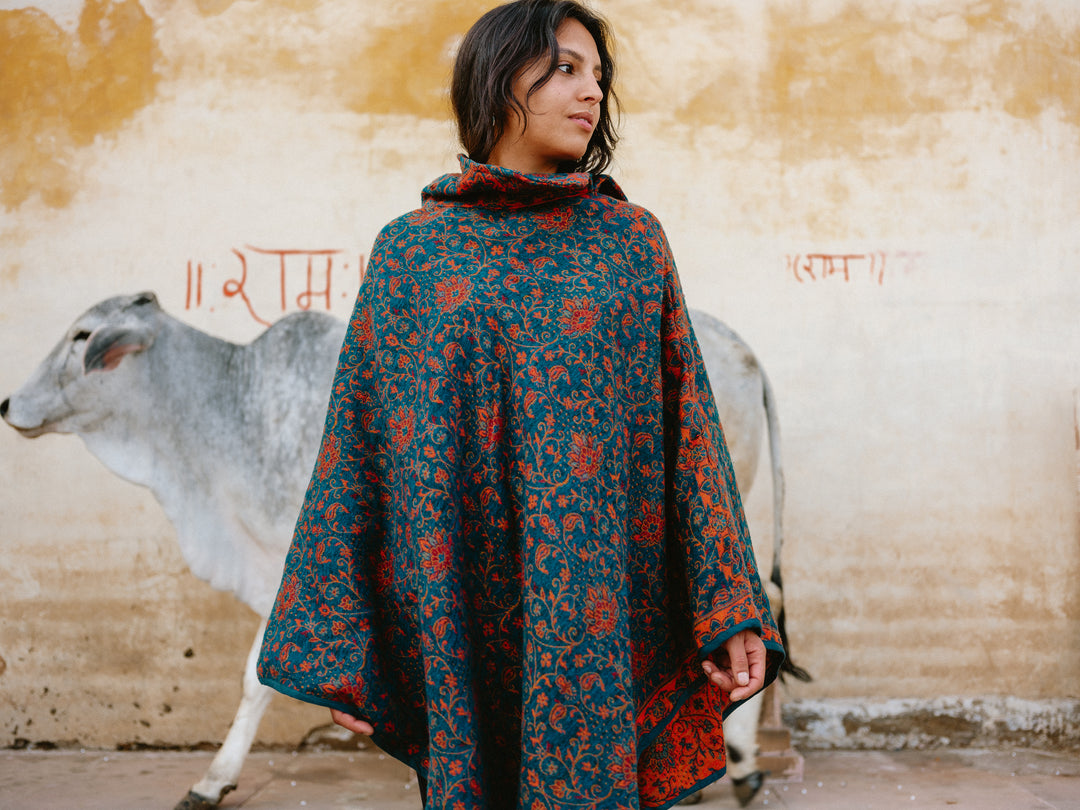 Poncho ~ ANIKA , Überwurf, Camping, Rollkragen, ohne Kapuze, warm
