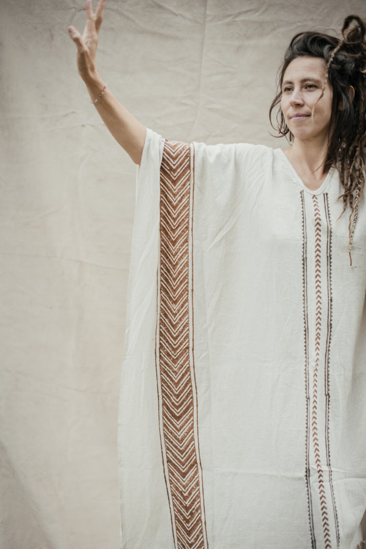 Kaftan Maxi Dress INDIRA aus Hanf-Leinen | unisex | naturweiß