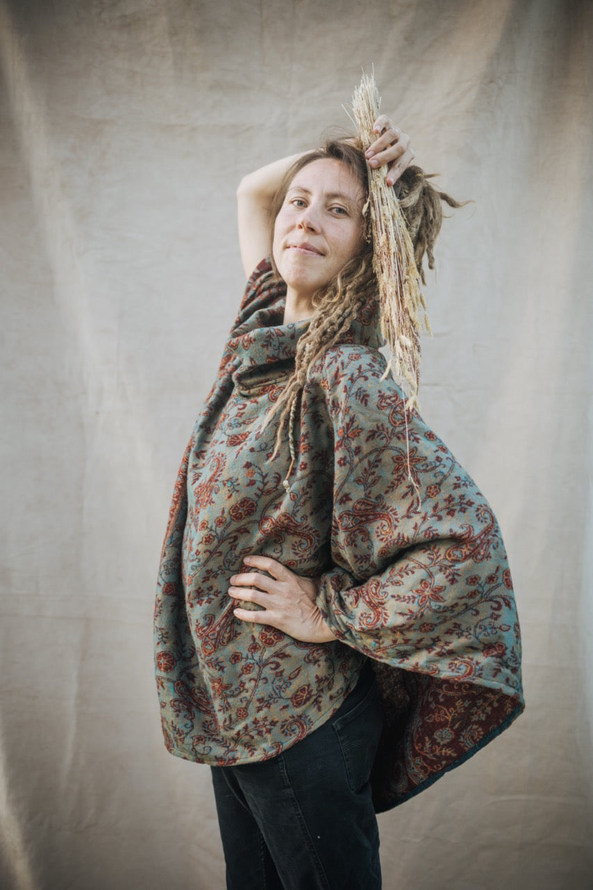 Cozy poncho FLORA | for women | turquoise/orange/red | warm throw