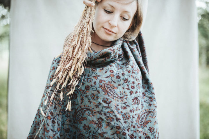 Poncho Paisley | ROSALIE | Petrol-Rot | warmer Überwurf