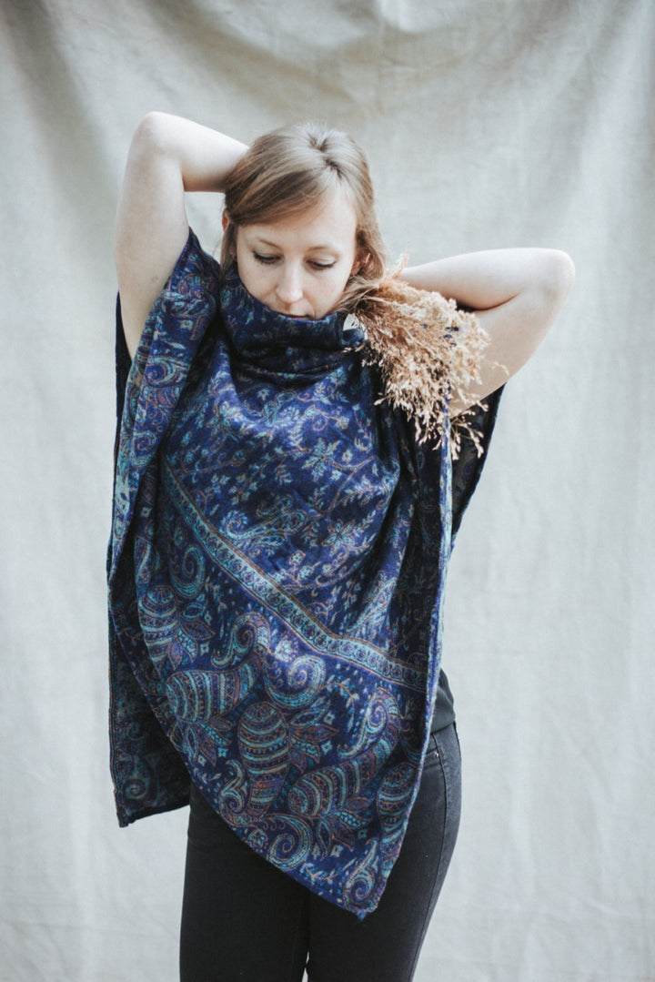 Cozy poncho ~ Magnolia
