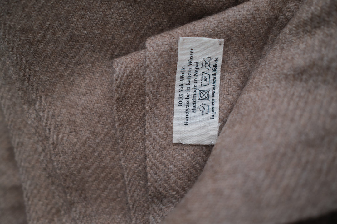 Schal aus 100% Yak-Wolle ~ BHUTAN | Beige