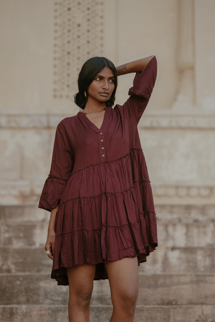 Kurzes Kleid ~ VIOLA